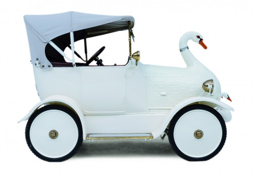 Cygnet – The Baby Swan Car