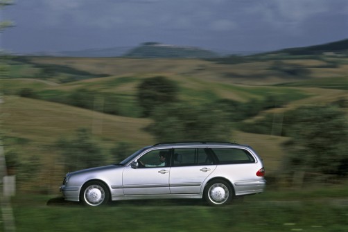 Mercedes-Benz E-Klasse Baureihe 210 (1995-2003).  Foto: Auto-Medienportal.Net/Daimler